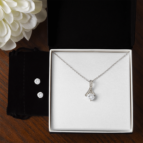 Alluring Beauty Necklace & Earring Set